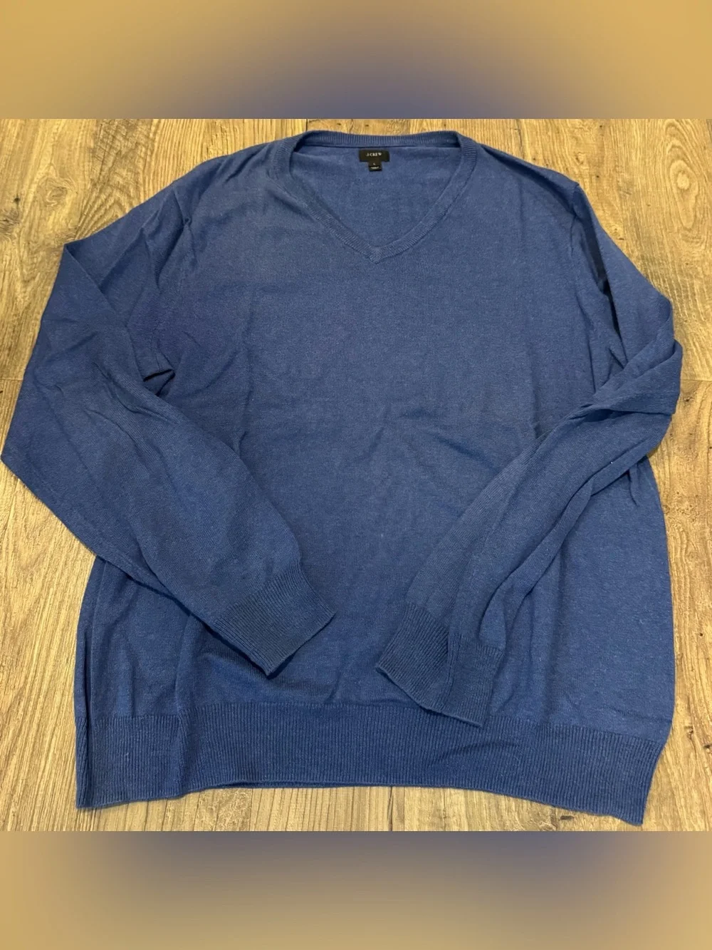 EUC J. Crew Men's Blue V-Neck Sweater - Large